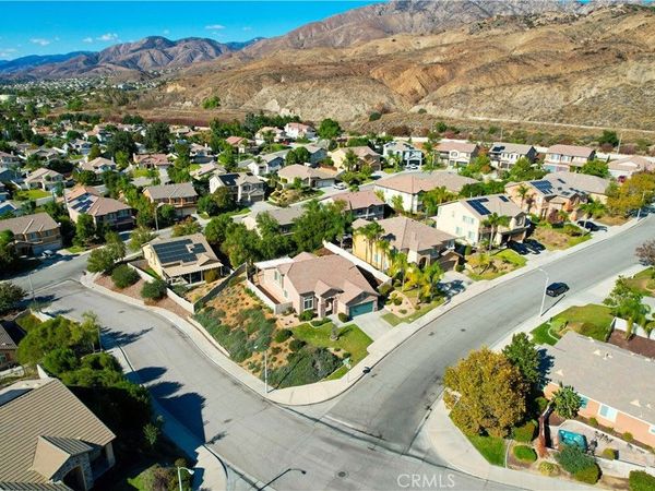 7446 Tioga Lane, Highland, CA 92346