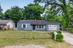 3018 Matipan Avenue photo 4