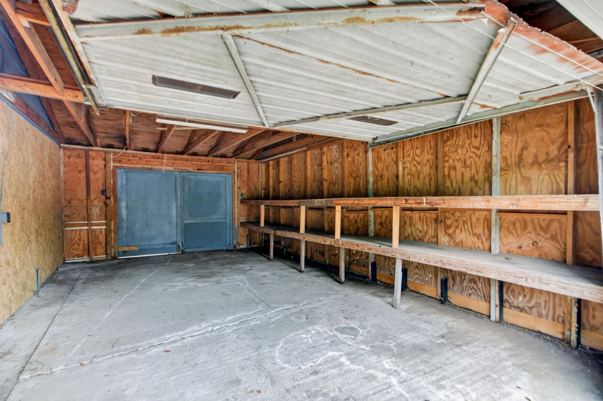 3018 Matipan Avenue Photo 31