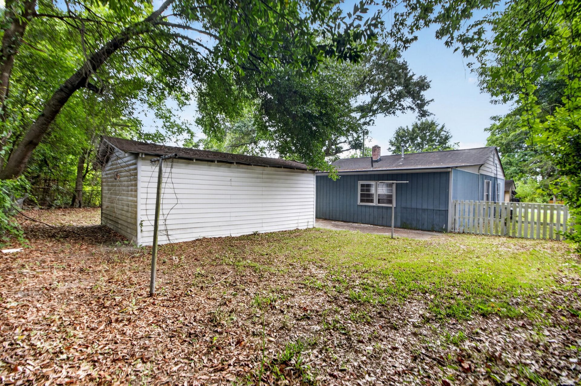 3018 Matipan Avenue Photo 34