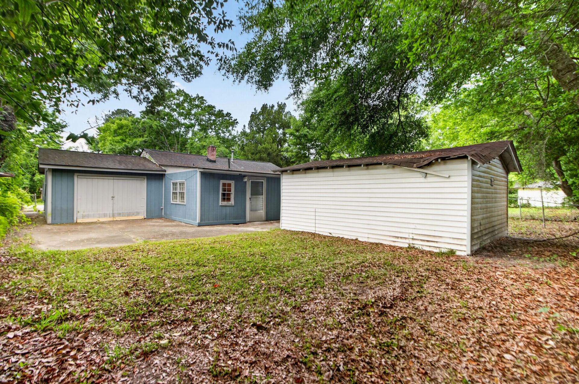 3018 Matipan Avenue Photo 36