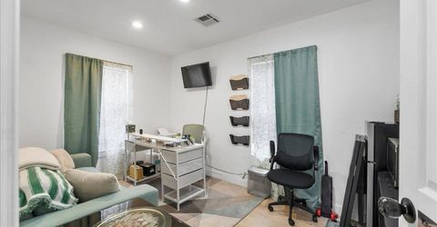 438 Pyramid Way, Unit 1, Sparks, NV 89431 Photo