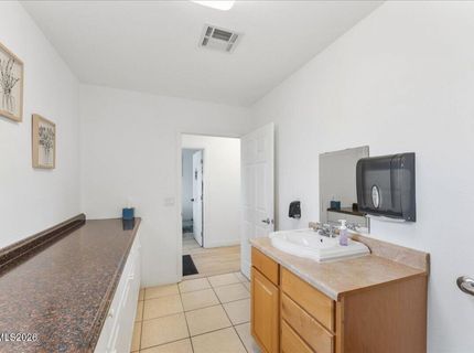 438 Pyramid Way, Unit 1, Sparks, NV 89431 Photo