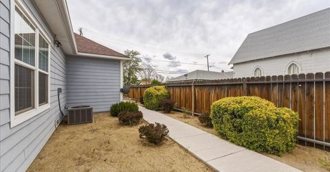 438 Pyramid Way, Unit 1, Sparks, NV 89431 Photo