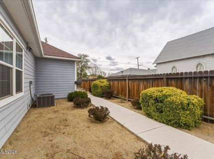 438 Pyramid Way, Unit 1, Sparks, NV 89431 Photo