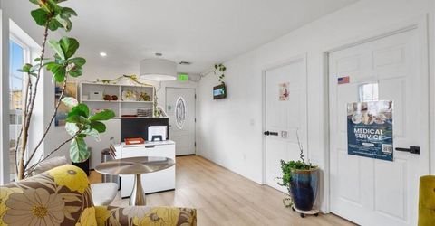 438 Pyramid Way, Unit 1, Sparks, NV 89431 Photo