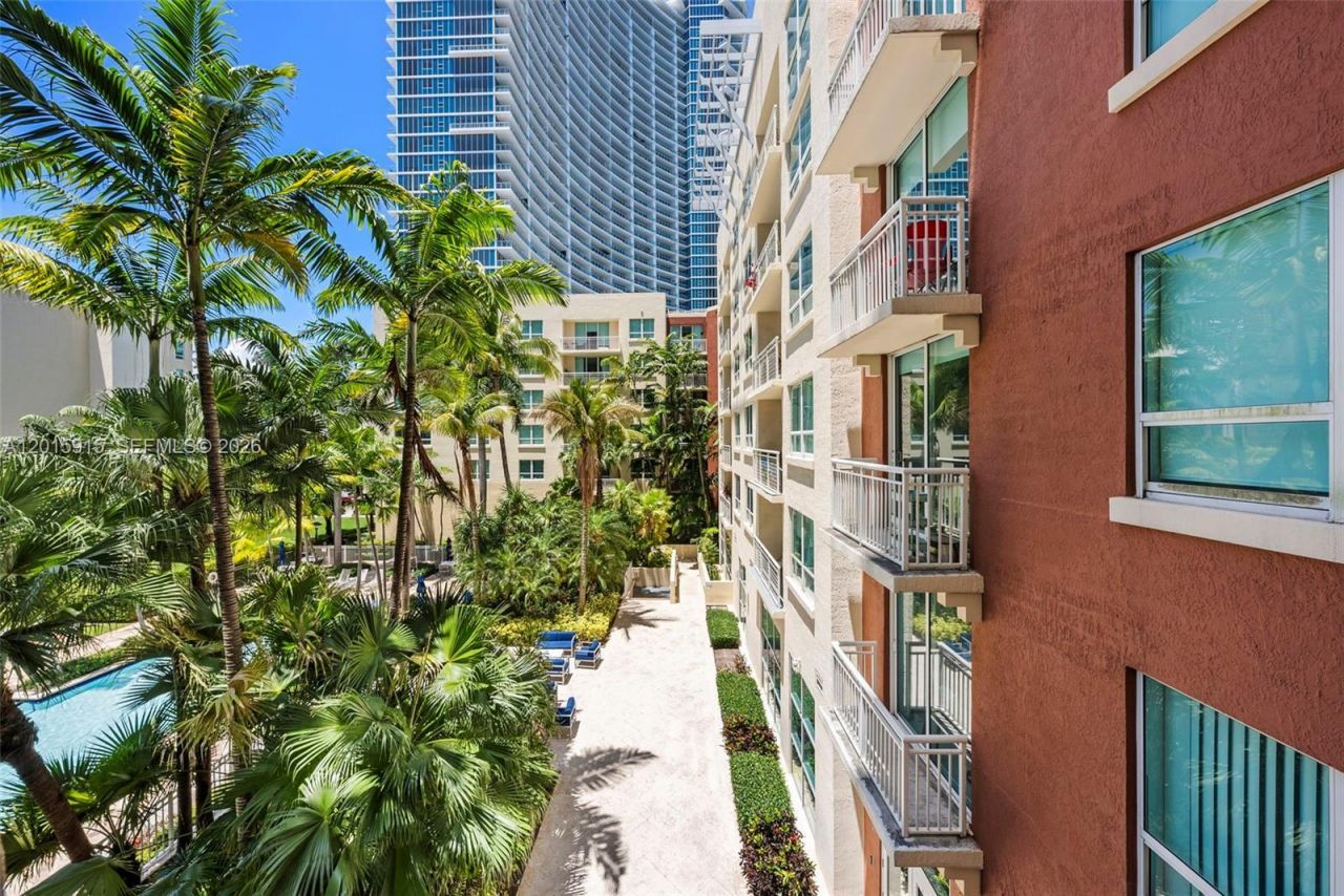 2000 N Bayshore Dr , Unit 307, Miami, FL 33137 Photo