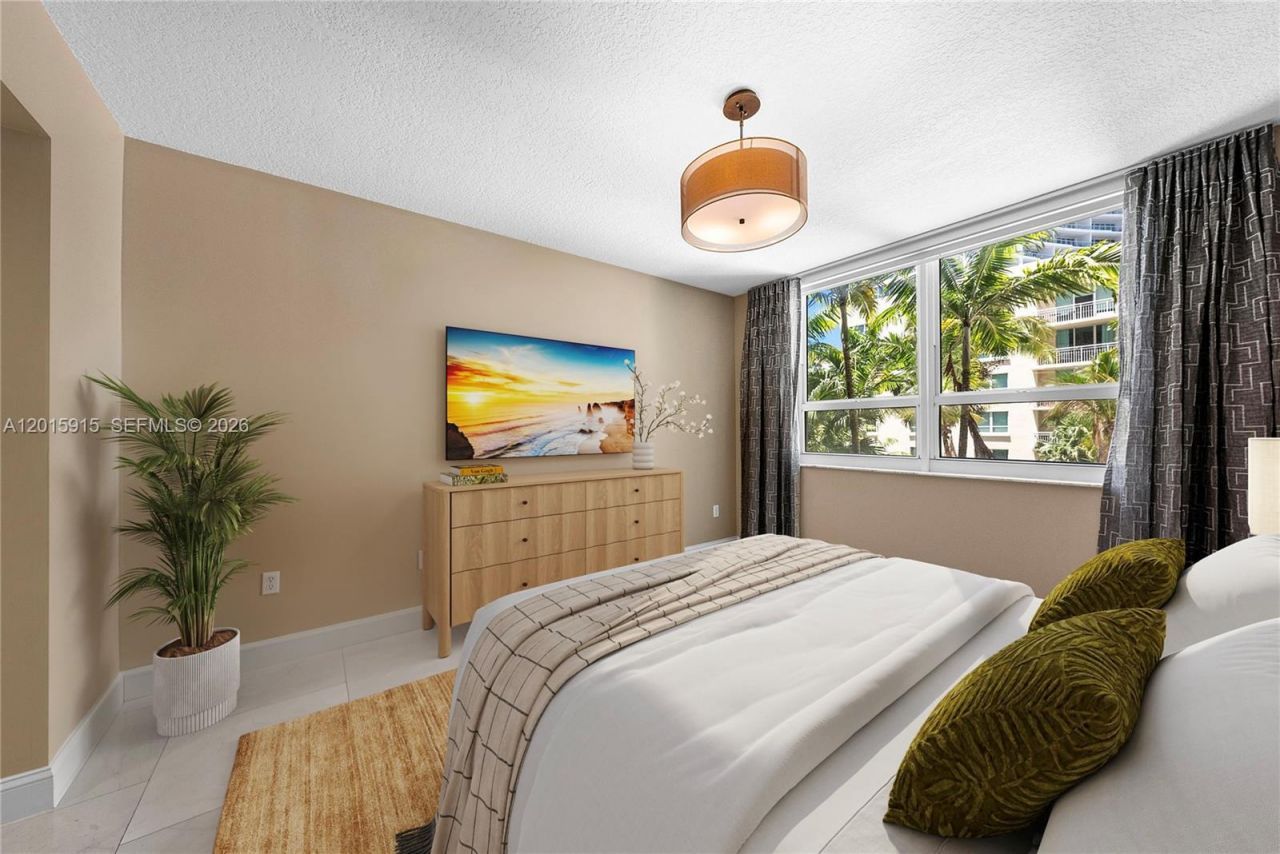 2000 N Bayshore Dr , Unit 307, Miami, FL 33137 Photo