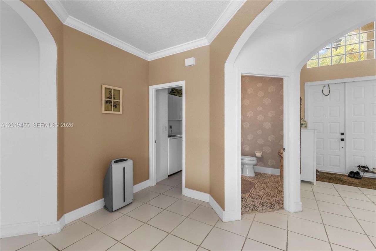 17047 NW 16th St, Pembroke Pines, FL 33028 Photo
