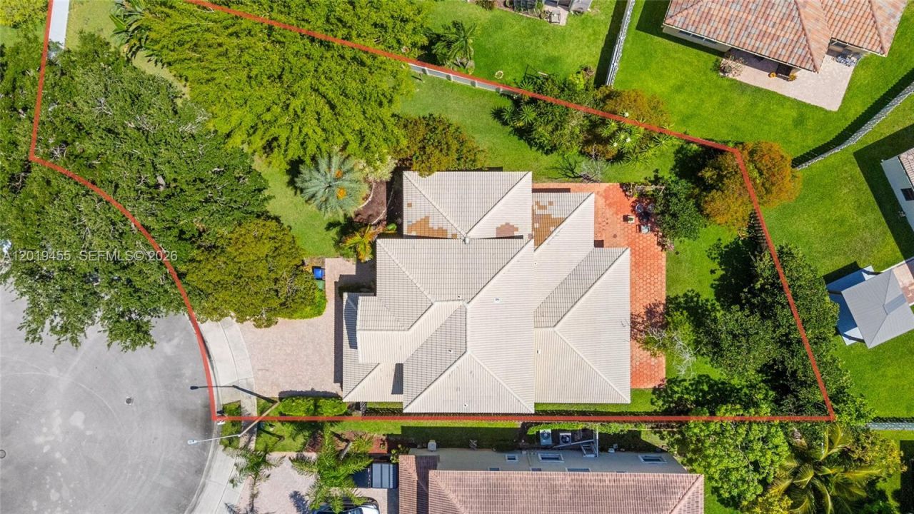 17047 NW 16th St, Pembroke Pines, FL 33028 Photo