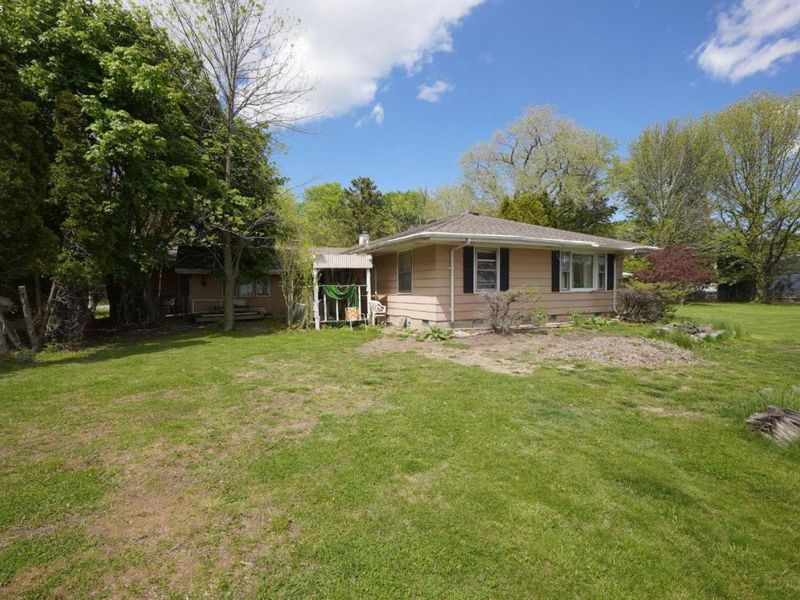 2426 E Schiewe Road, Port Clinton, OH 43452 Photo 9