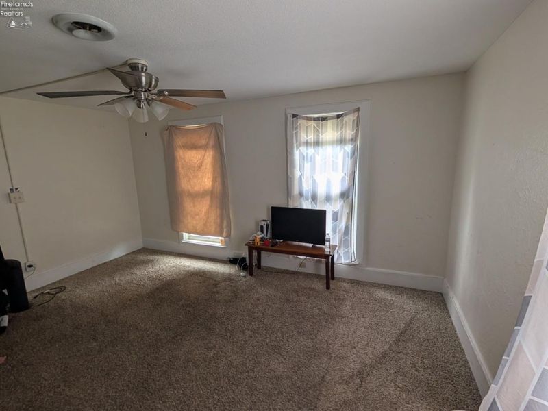 715 South Street, Fremont, OH 43420 Photo 8