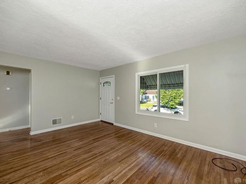 70 Linda Lane, Hamilton, OH 45011 Photo 2
