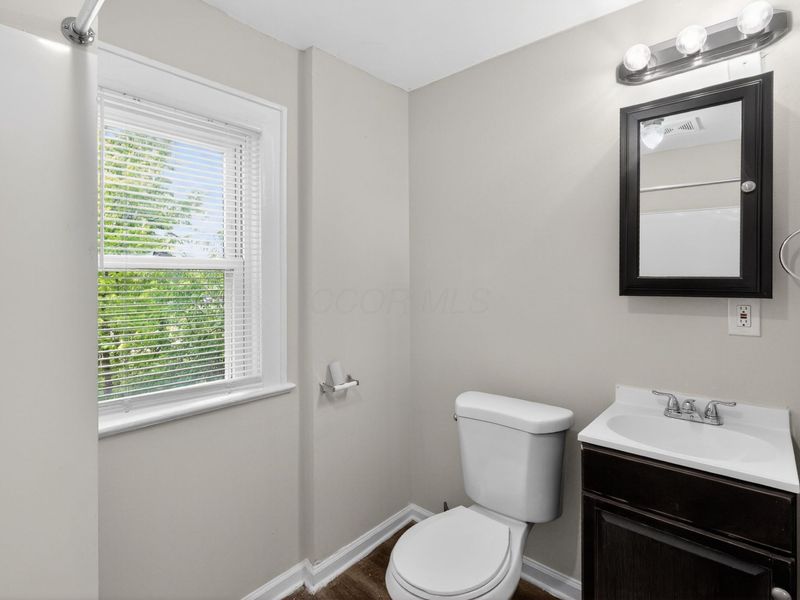 1389 Genessee Avenue, Columbus, OH 43211 Photo 27