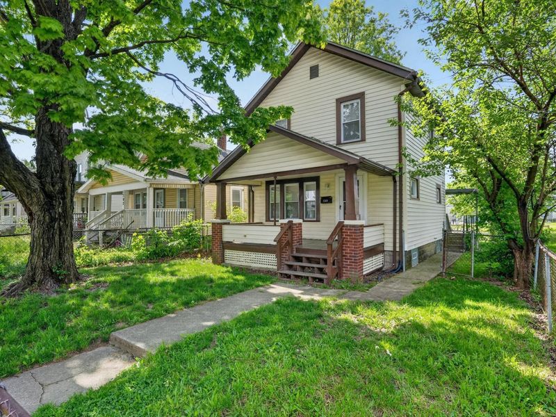 1389 Genessee Avenue , Columbus, OH 43211 Photo 4