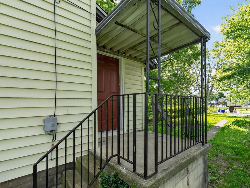1389 Genessee Avenue , Columbus, OH 43211 Photo 6
