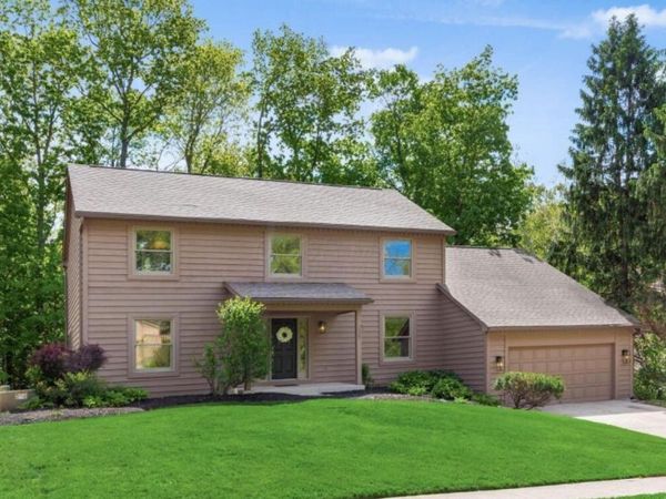 288 Bruce Court , Westerville, OH 43081