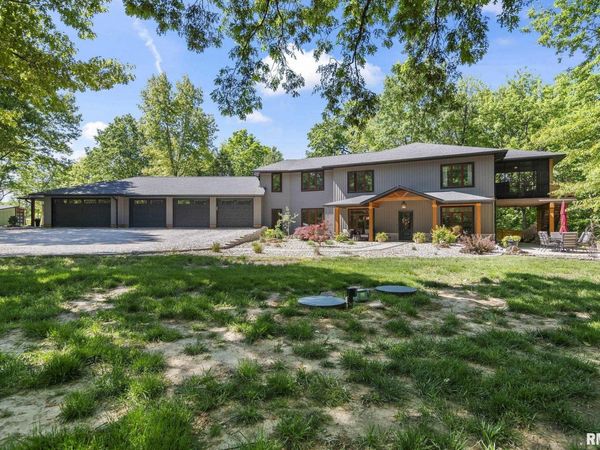 15282 New Salem Bluff Road, Petersburg, IL 62675