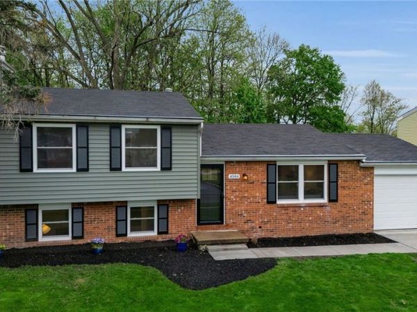4584 Buckingham Lane, Hamburg, NY 14075