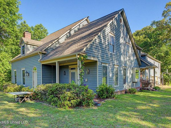 6678 Star Landing Road, Lake Cormorant, MS 38641