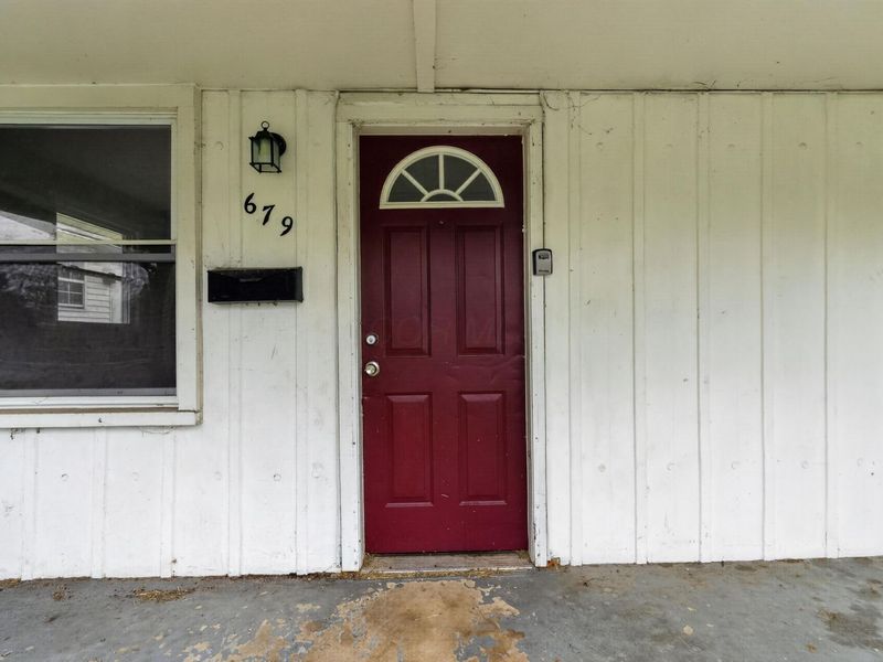 679 Dexter Avenue, Columbus, OH 43204 Photo 2