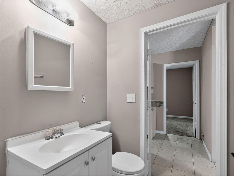 679 Dexter Avenue , Columbus, OH 43204 Photo 25