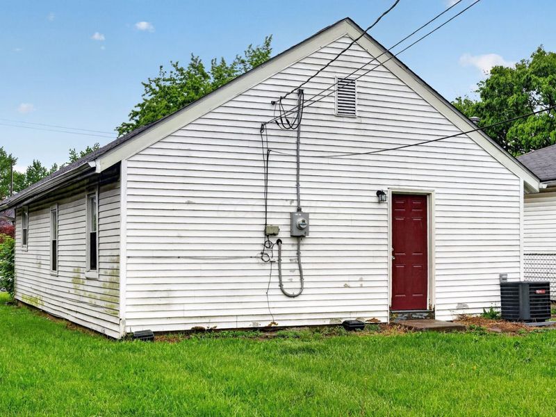 679 Dexter Avenue , Columbus, OH 43204 Photo 6