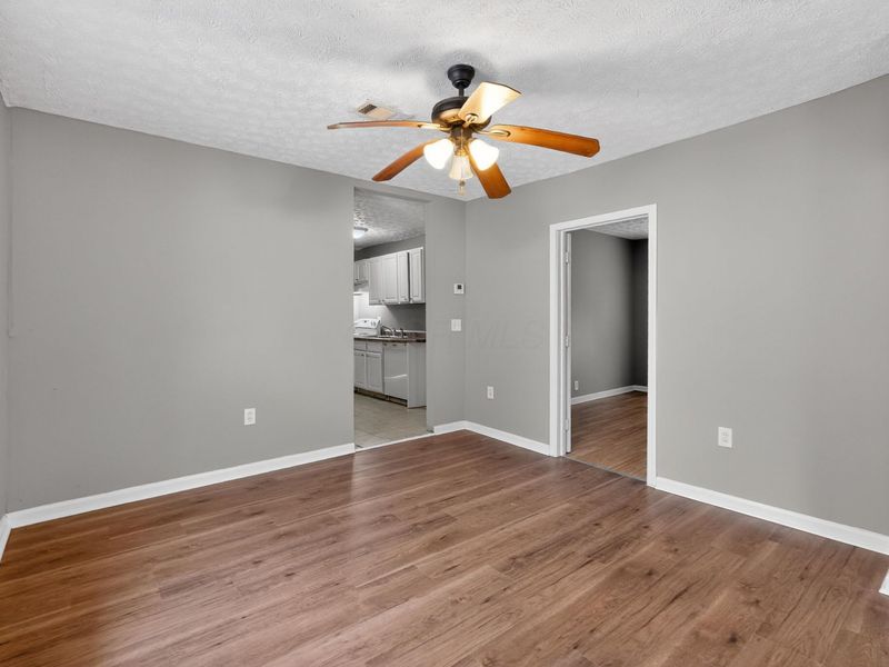 679 Dexter Avenue, Columbus, OH 43204 Photo 9