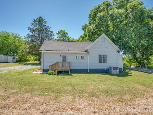 288 Middle Street , Ellenboro, NC 28040