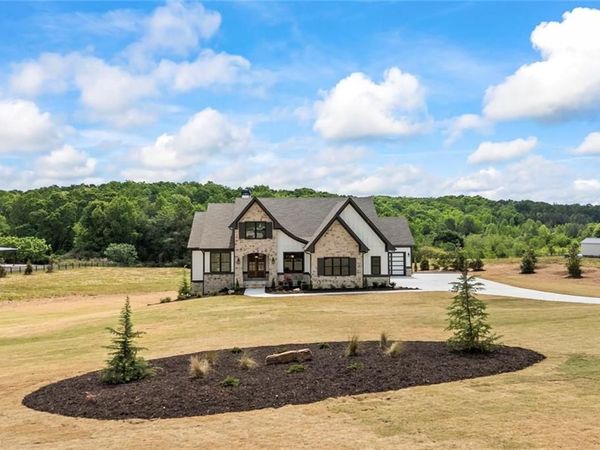 810 North Hampton , Monroe, GA 30656