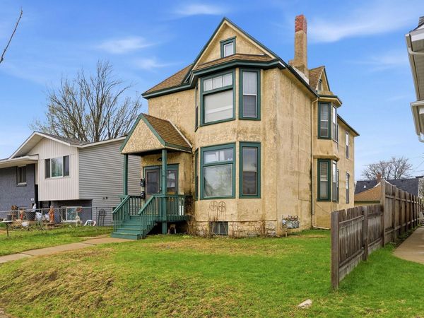 891 Iglehart Avenue, Saint Paul, MN 55104