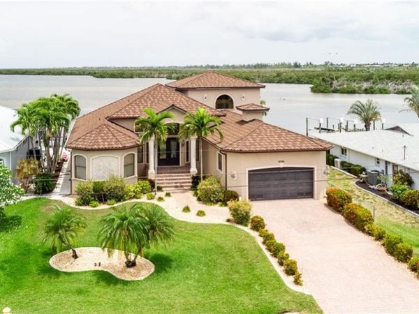 12130 Shoreview DR , MATLACHA, FL 33993