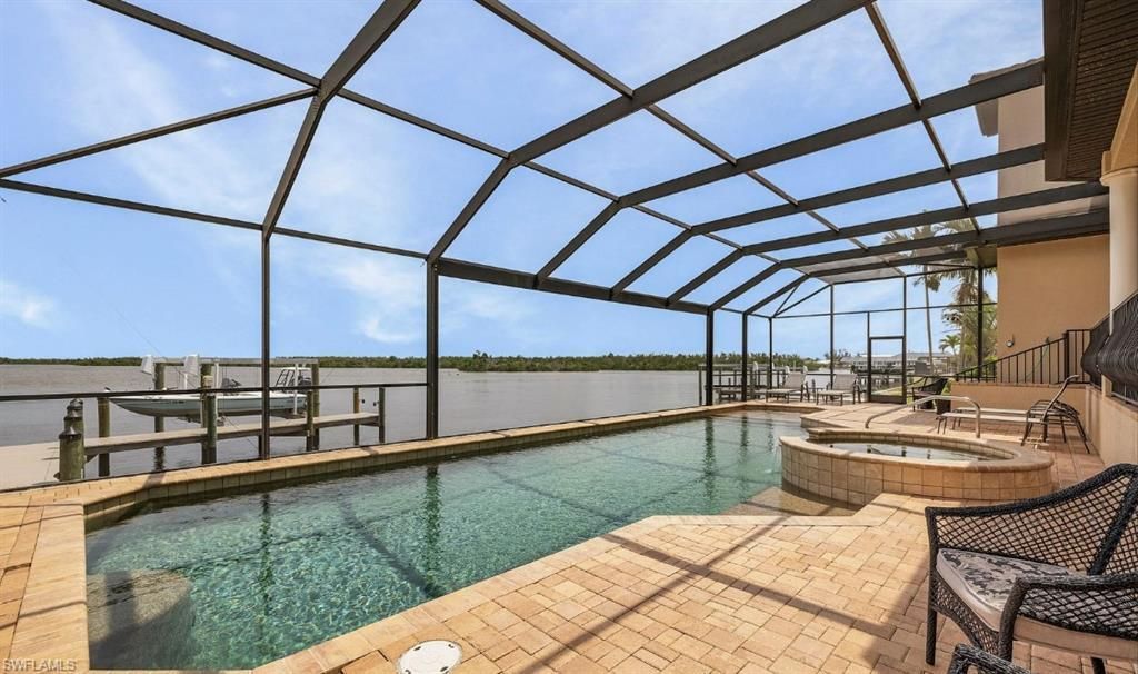 12130 Shoreview Dr , Matlacha, FL 33993 Photo