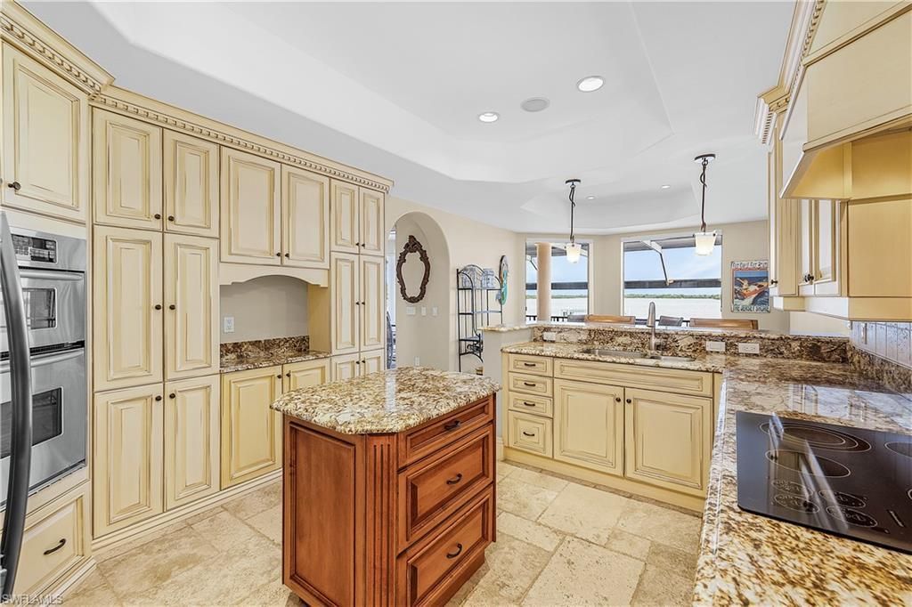 12130 Shoreview Dr , Matlacha, FL 33993 Photo