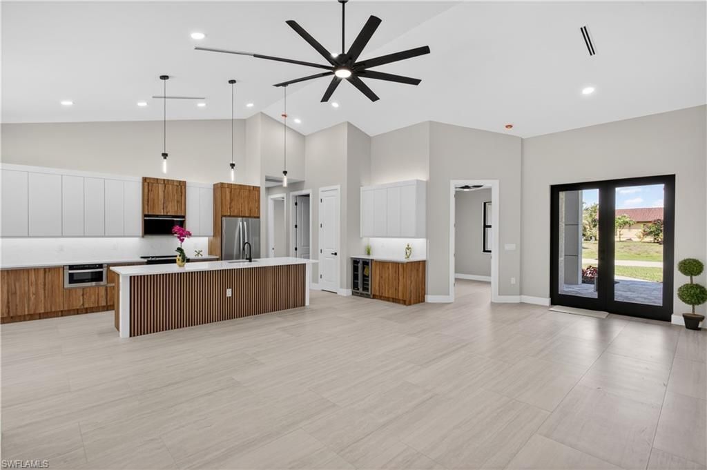 812 SW 14th Ave , Cape Coral, FL 33991 Photo