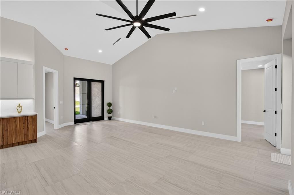 812 SW 14th Ave , Cape Coral, FL 33991 Photo