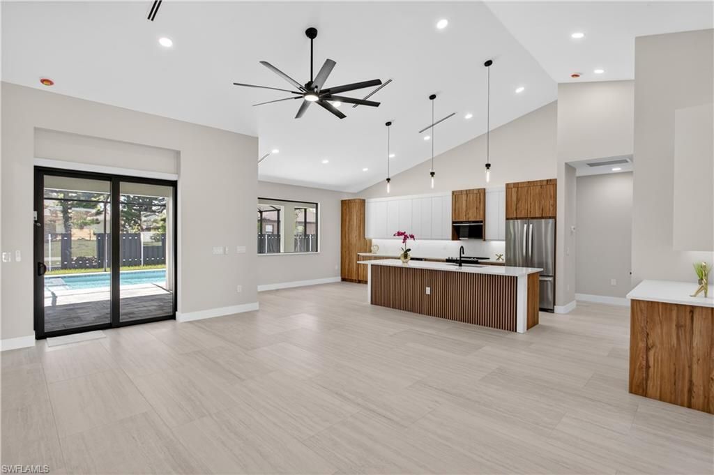 812 SW 14th Ave , Cape Coral, FL 33991 Photo