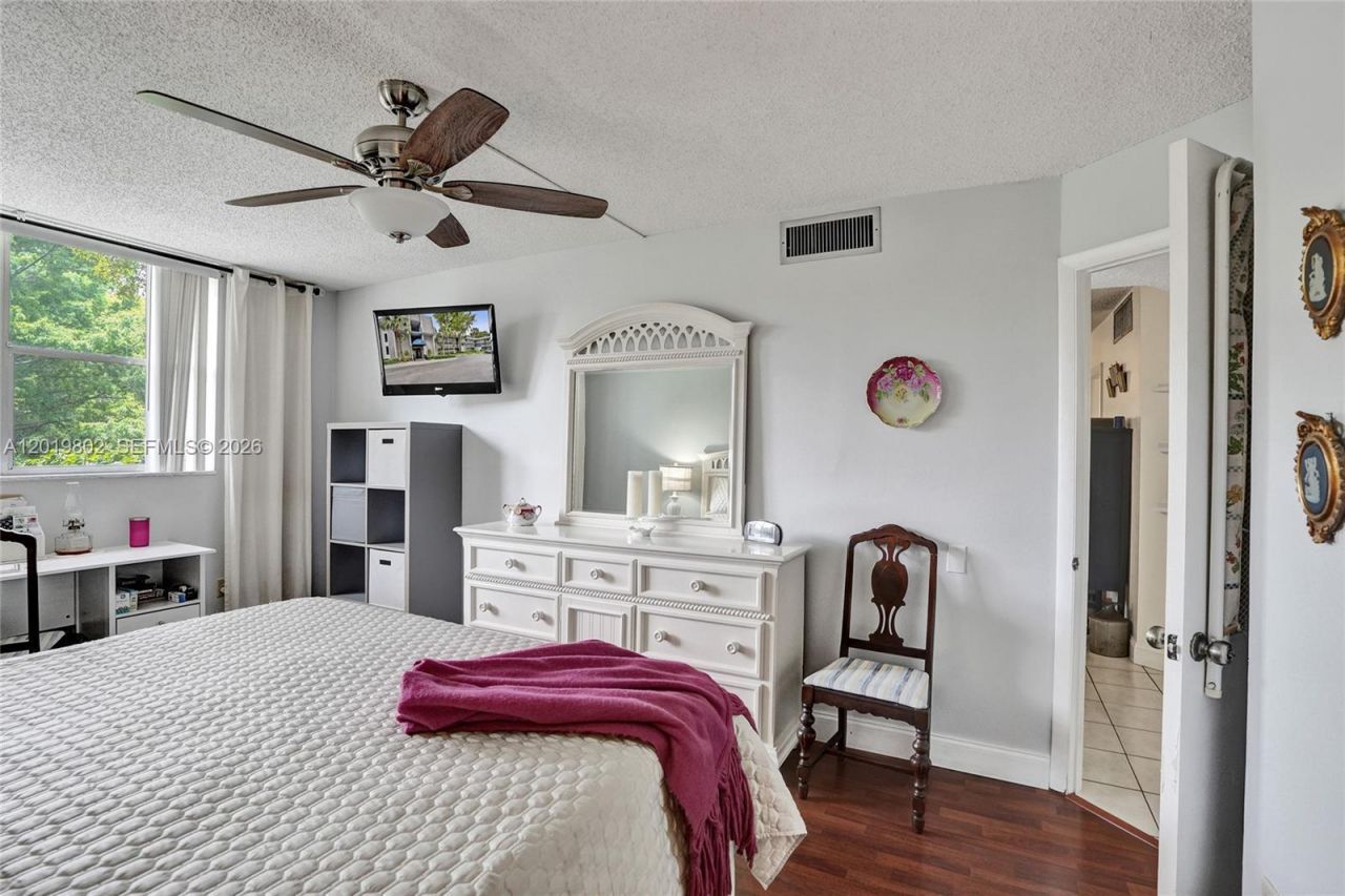 9070 Lime Bay Blvd , Unit 110, Tamarac, FL 33321 Photo