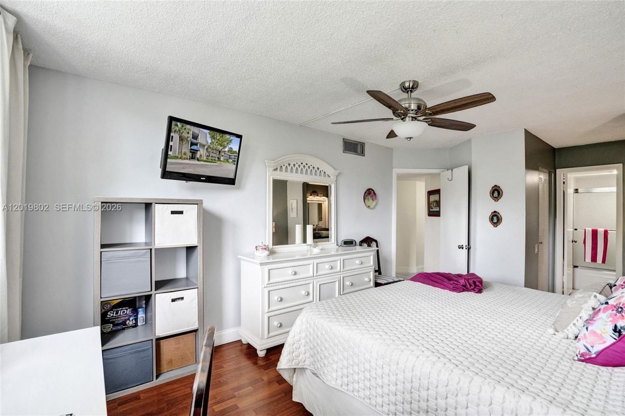 9070 Lime Bay Blvd , Unit 110, Tamarac, FL 33321 Photo