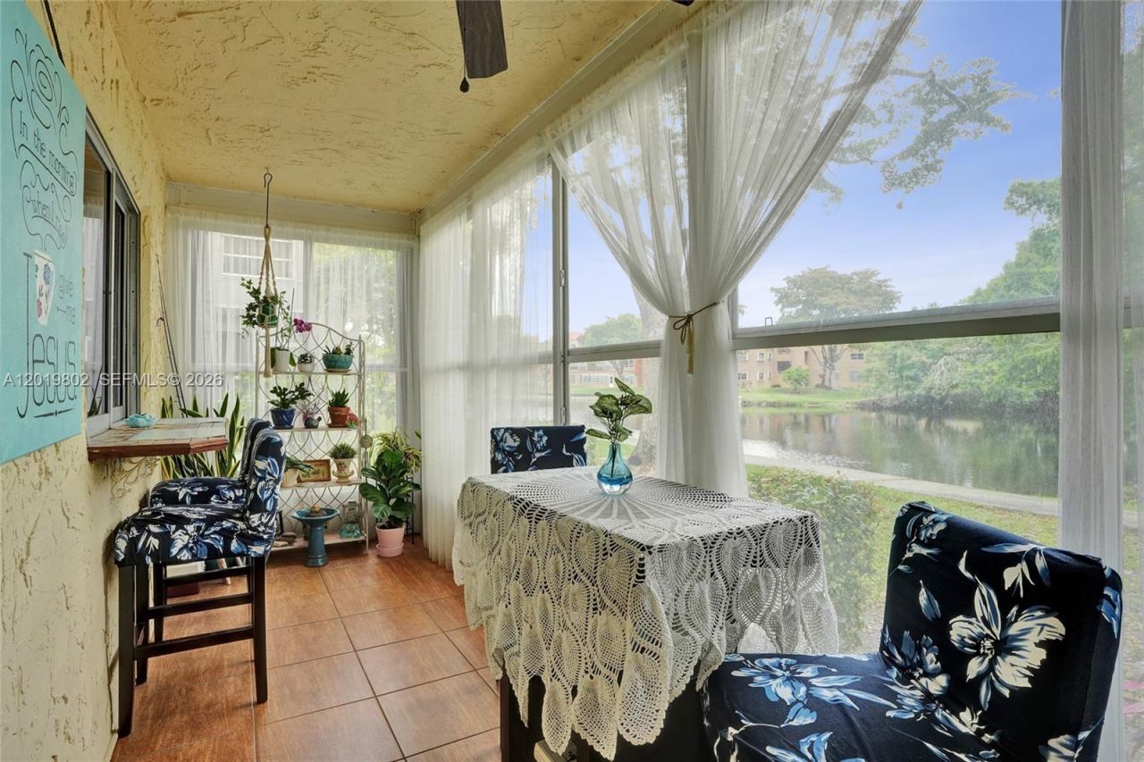 9070 Lime Bay Blvd , Unit 110, Tamarac, FL 33321 Photo