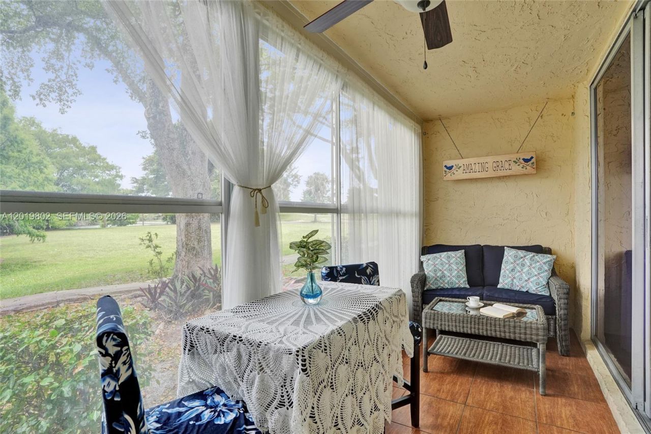 9070 Lime Bay Blvd , Unit 110, Tamarac, FL 33321 Photo