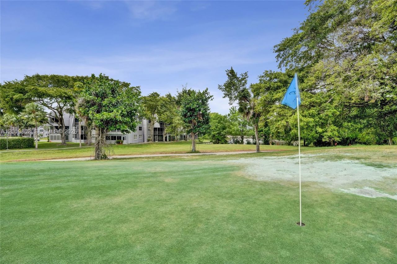 9070 Lime Bay Blvd , Unit 110, Tamarac, FL 33321 Photo