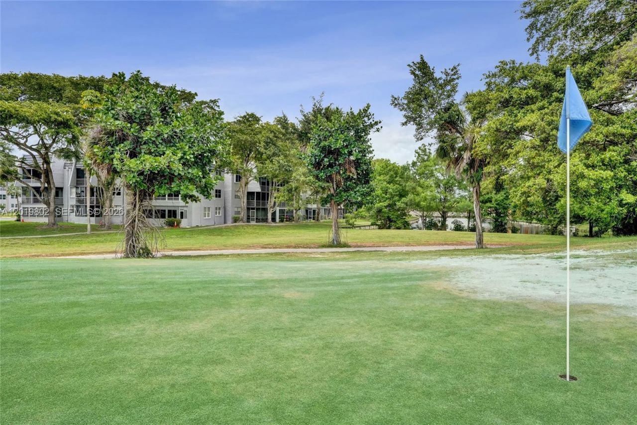 9070 Lime Bay Blvd , Unit 110, Tamarac, FL 33321 Photo