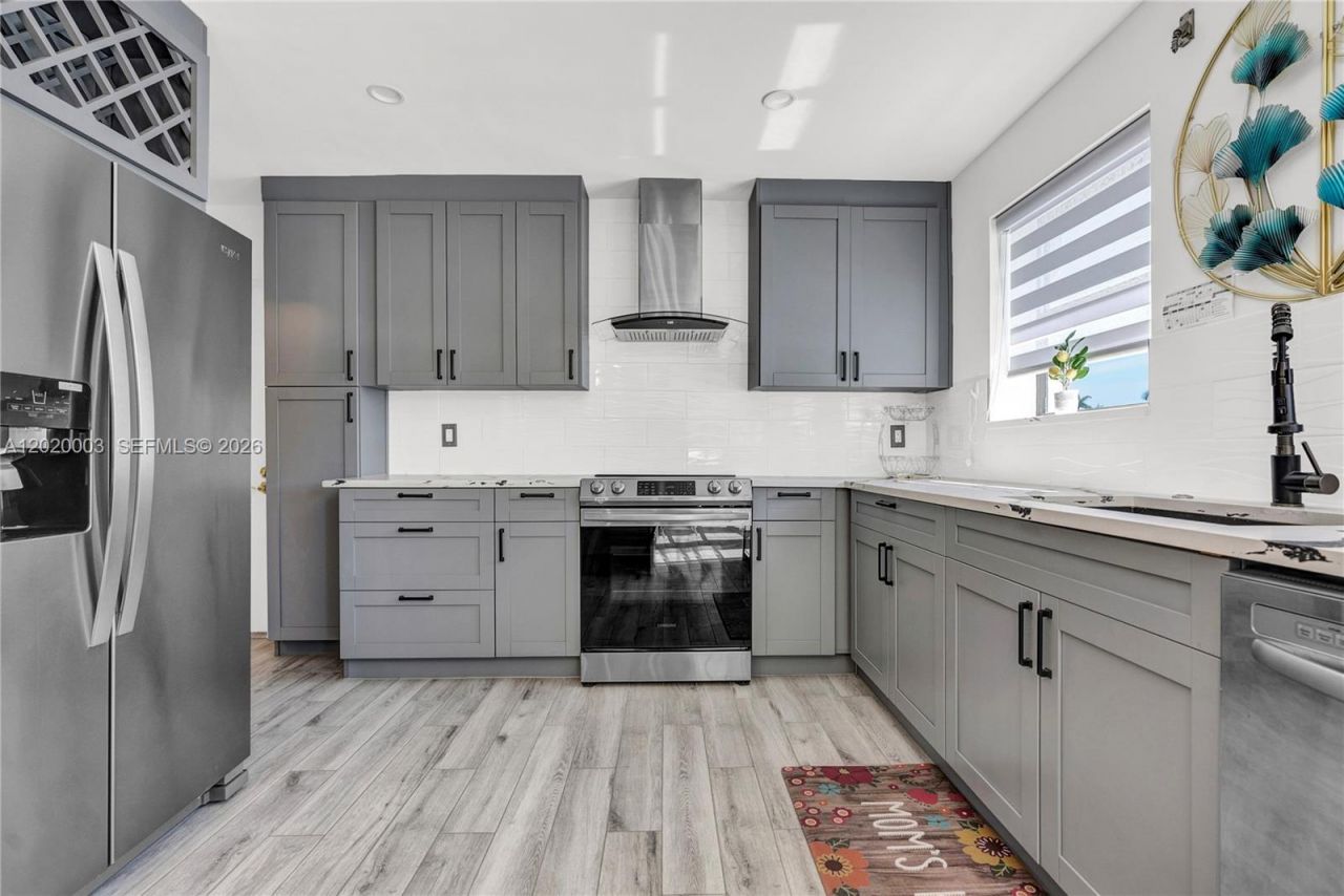 76 Isle Of Venice Dr , Unit C, Fort Lauderdale, FL 33301 Photo