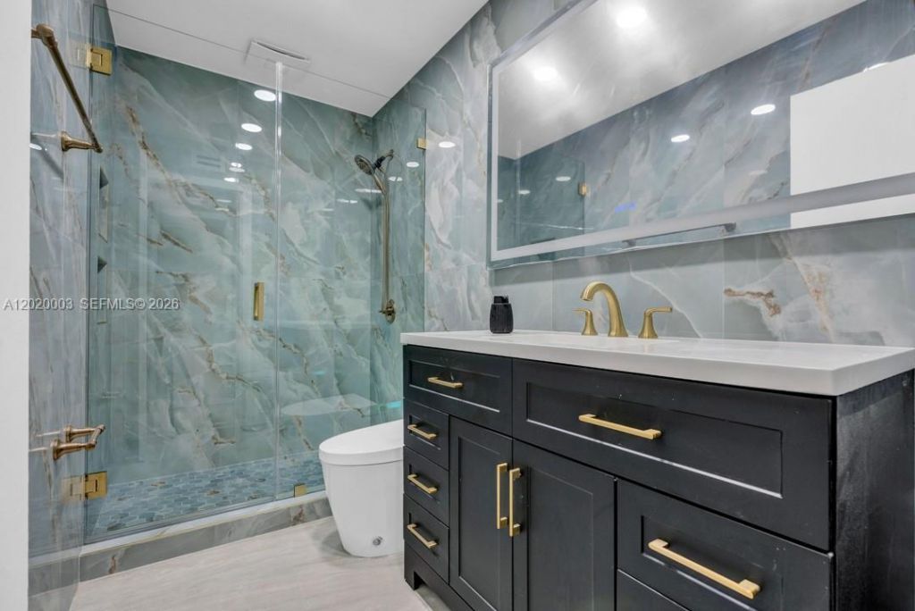 76 Isle Of Venice Dr , Unit C, Fort Lauderdale, FL 33301 Photo