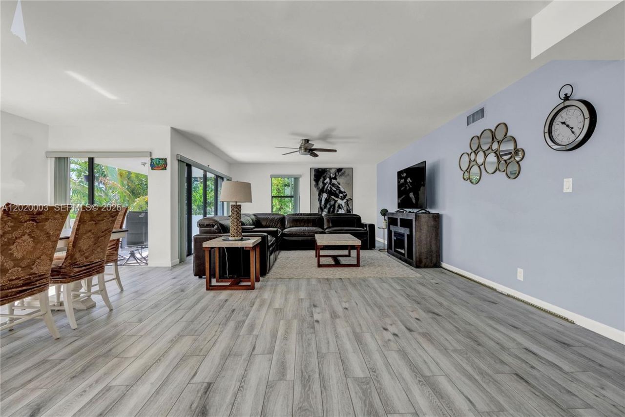 76 Isle Of Venice Dr , Unit C, Fort Lauderdale, FL 33301 Photo