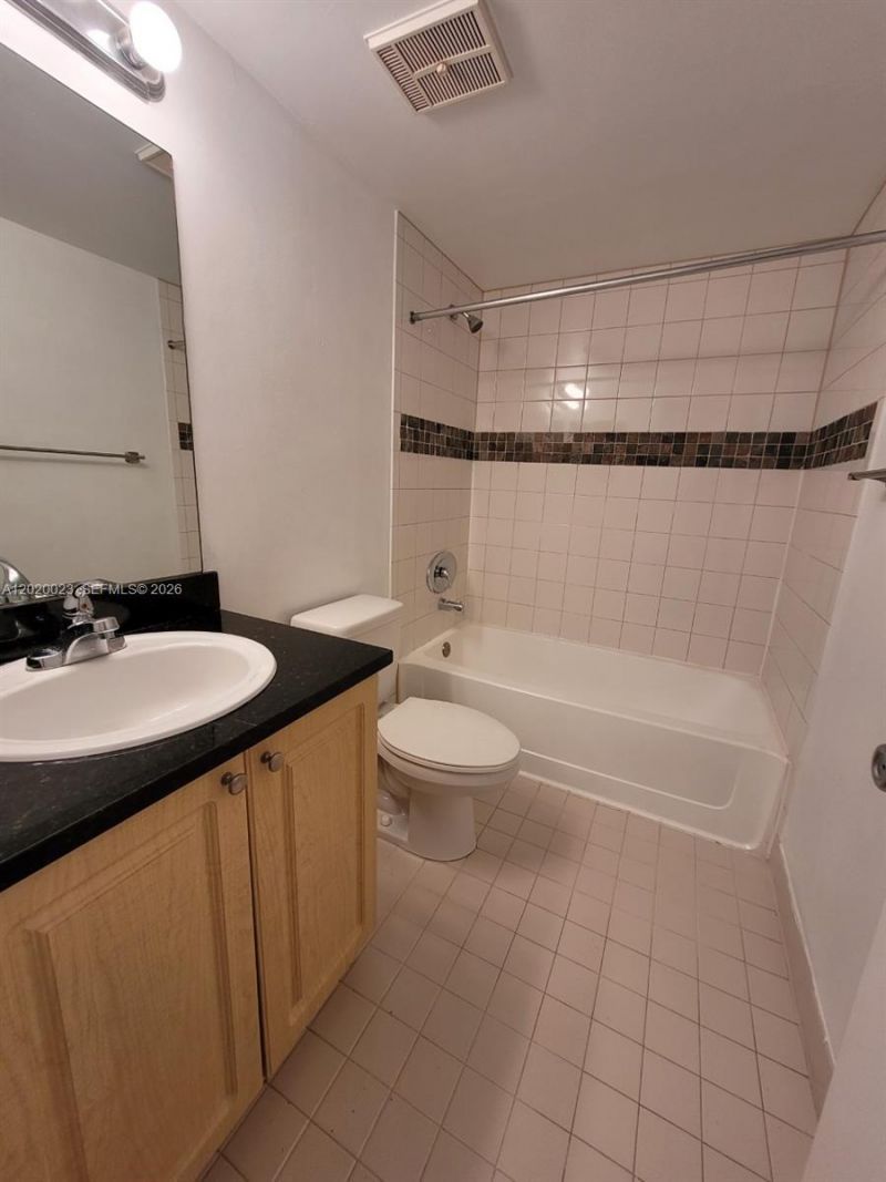 9972 Nob Hill Pl, Unit 9972, Sunrise, FL 33351 Photo