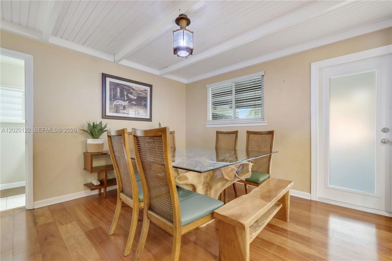 1311 NE 26th Ter , Pompano Beach, FL 33062 Photo