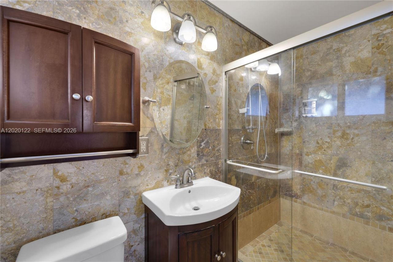 1311 NE 26th Ter , Pompano Beach, FL 33062 Photo