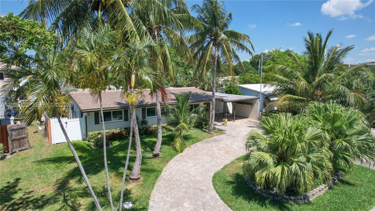 1311 NE 26th Ter , Pompano Beach, FL 33062 Photo